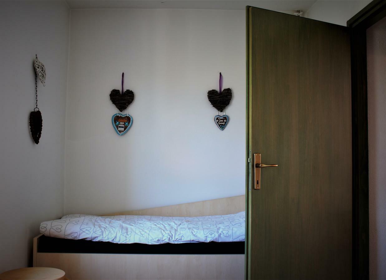 Apartments Livun Tuheljske Toplice Bagian luar foto